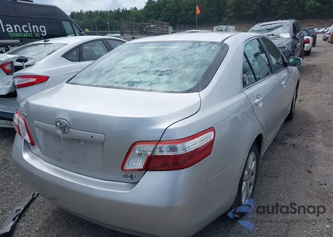 2009 Toyota Camry Hybrid z USA, uszkodzony, nr VIN 4T1BB46K69U063852